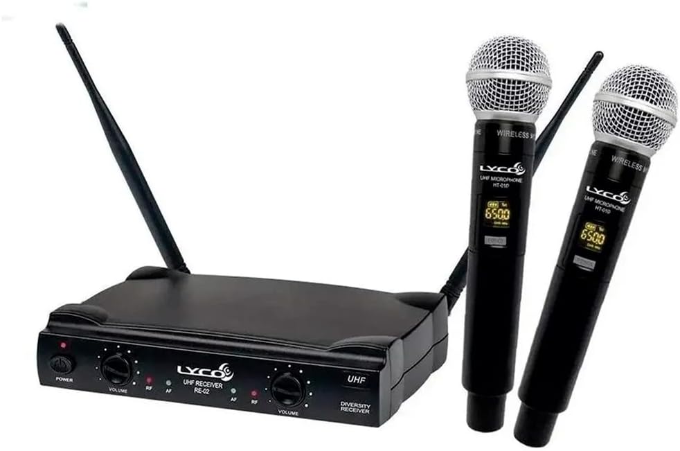 Microfone Lyco UH-02MM duplo sem fio UHF preto com receptor e microfones em fundo branco