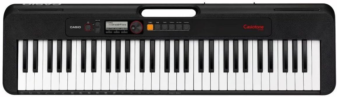 Teclado musical Casio CT-S195 preto com 61 teclas visível em ângulo frontal