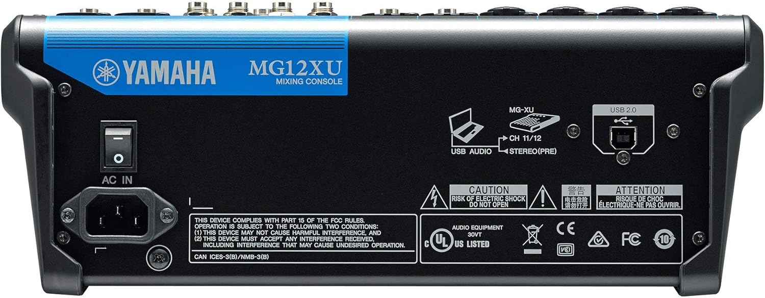 Parte traseira da mesa de som Yamaha MG12XU mostrando painel de conexões e USB 2.0.